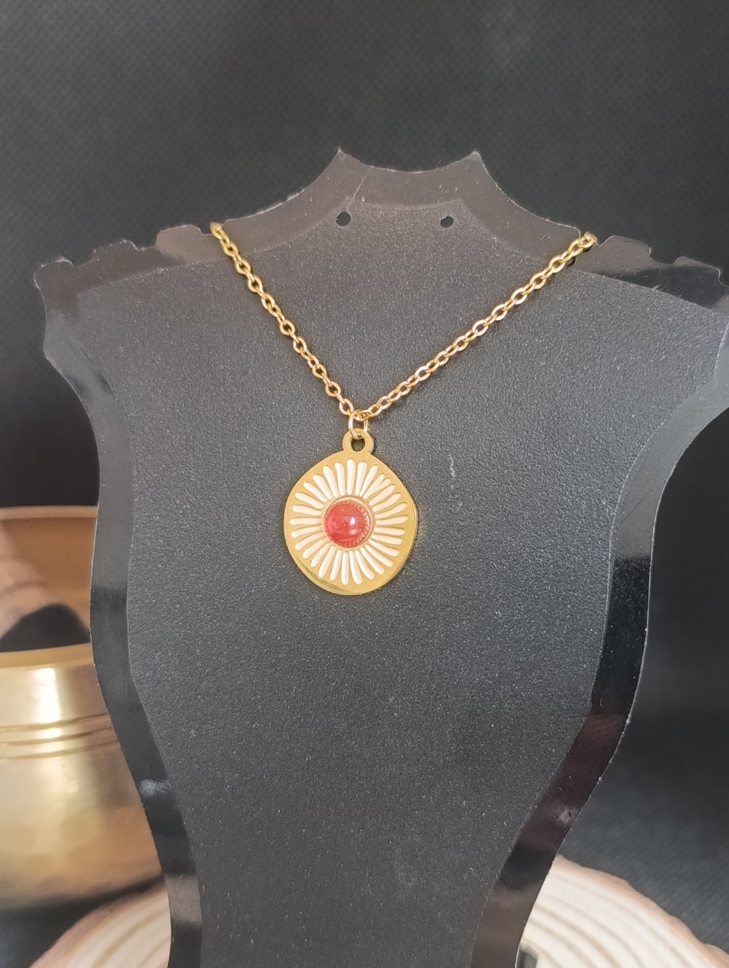 Collier Solaria