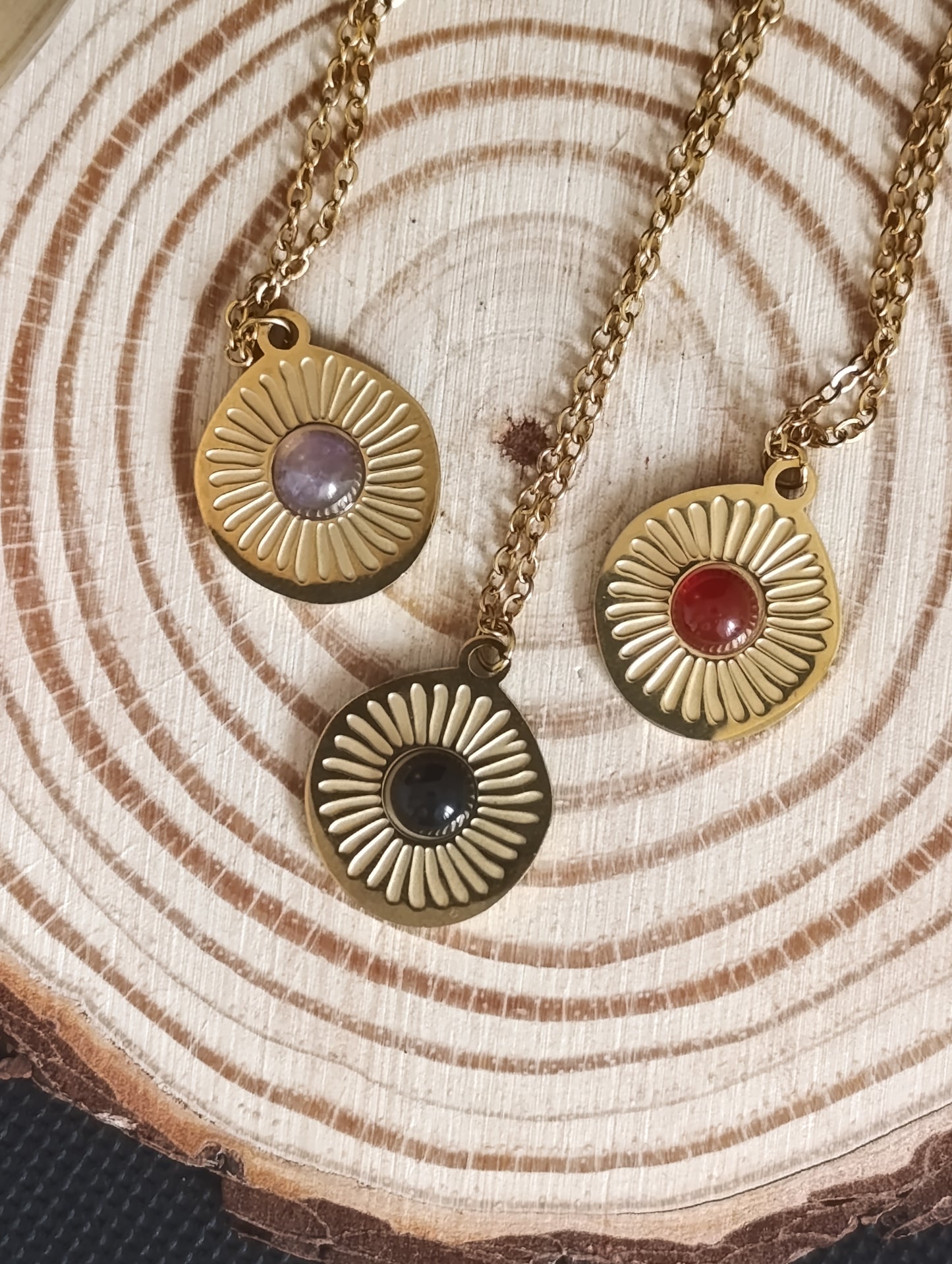 Collier Solaria