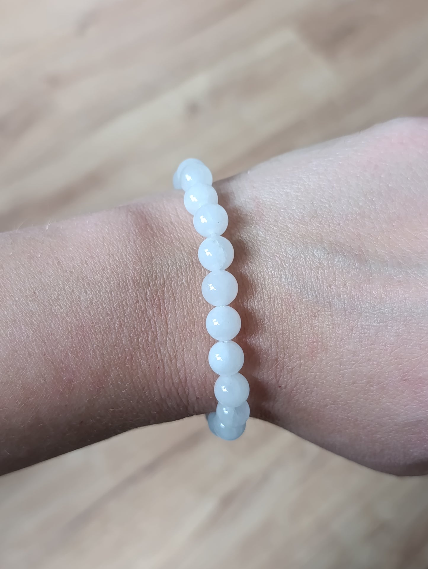 Bracelet boule Jade blanc 8mm