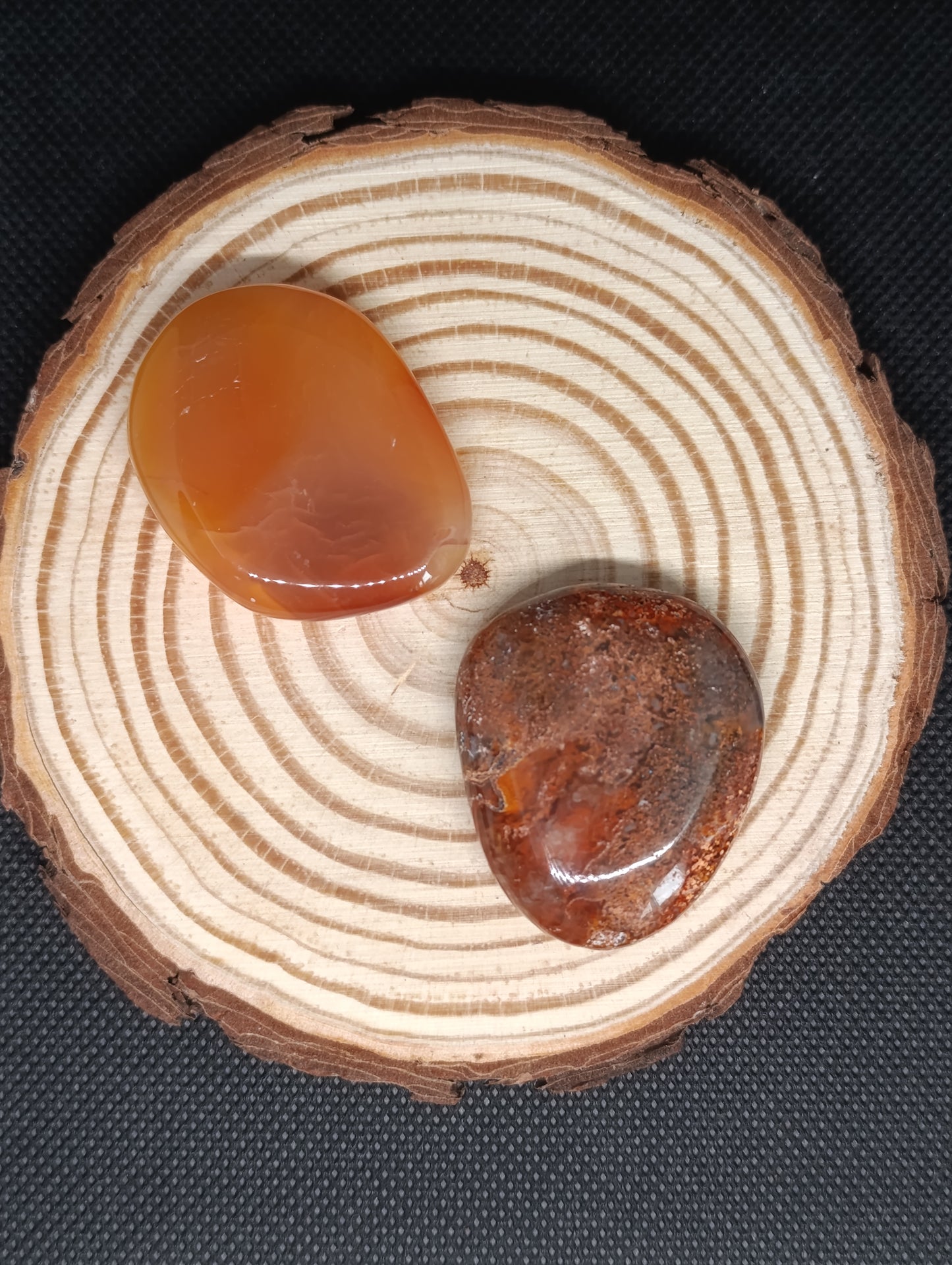 Pierre plate Cornaline - Qualité AA