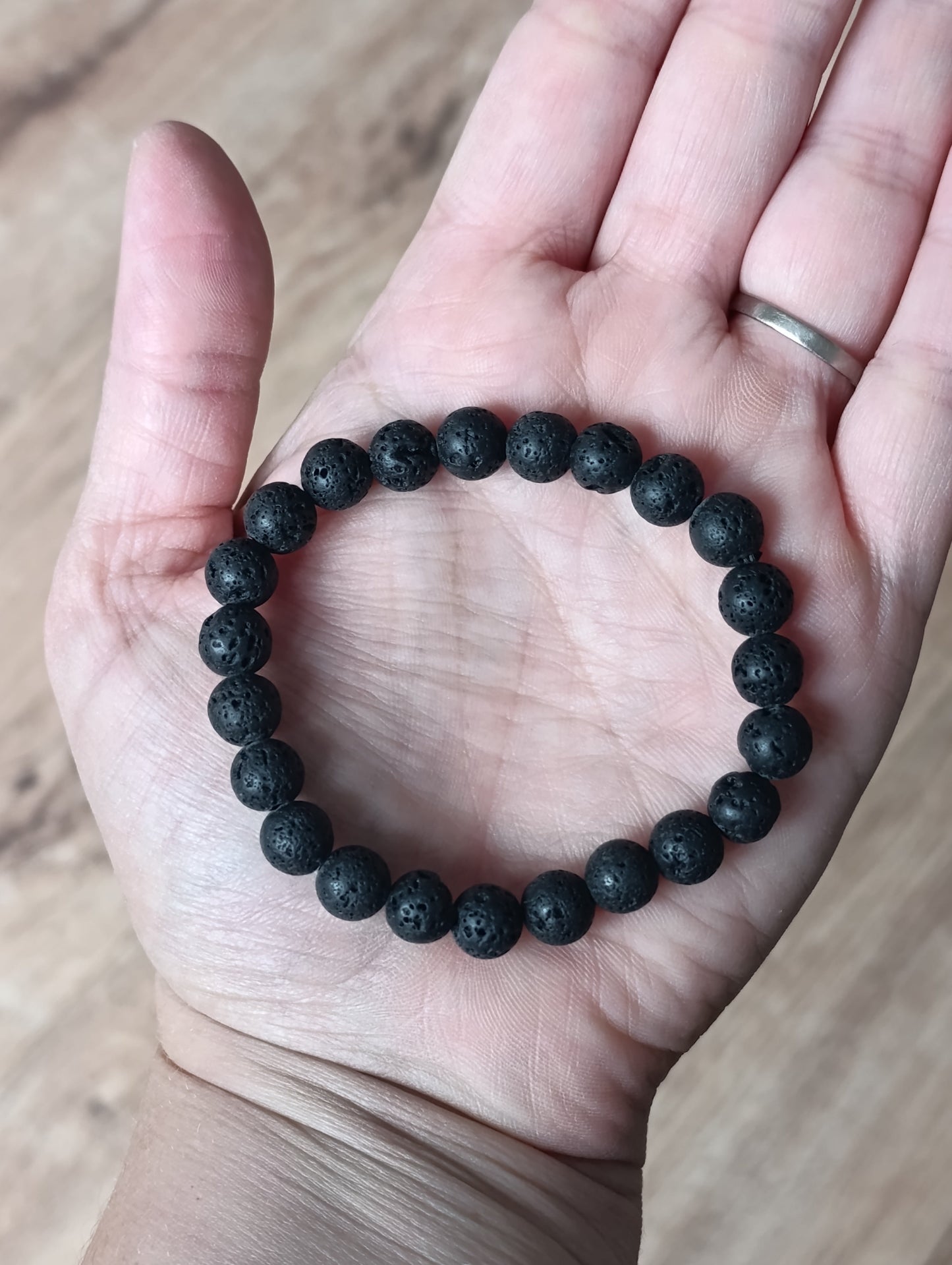 Bracelet boule Pierre de Lave 8mm