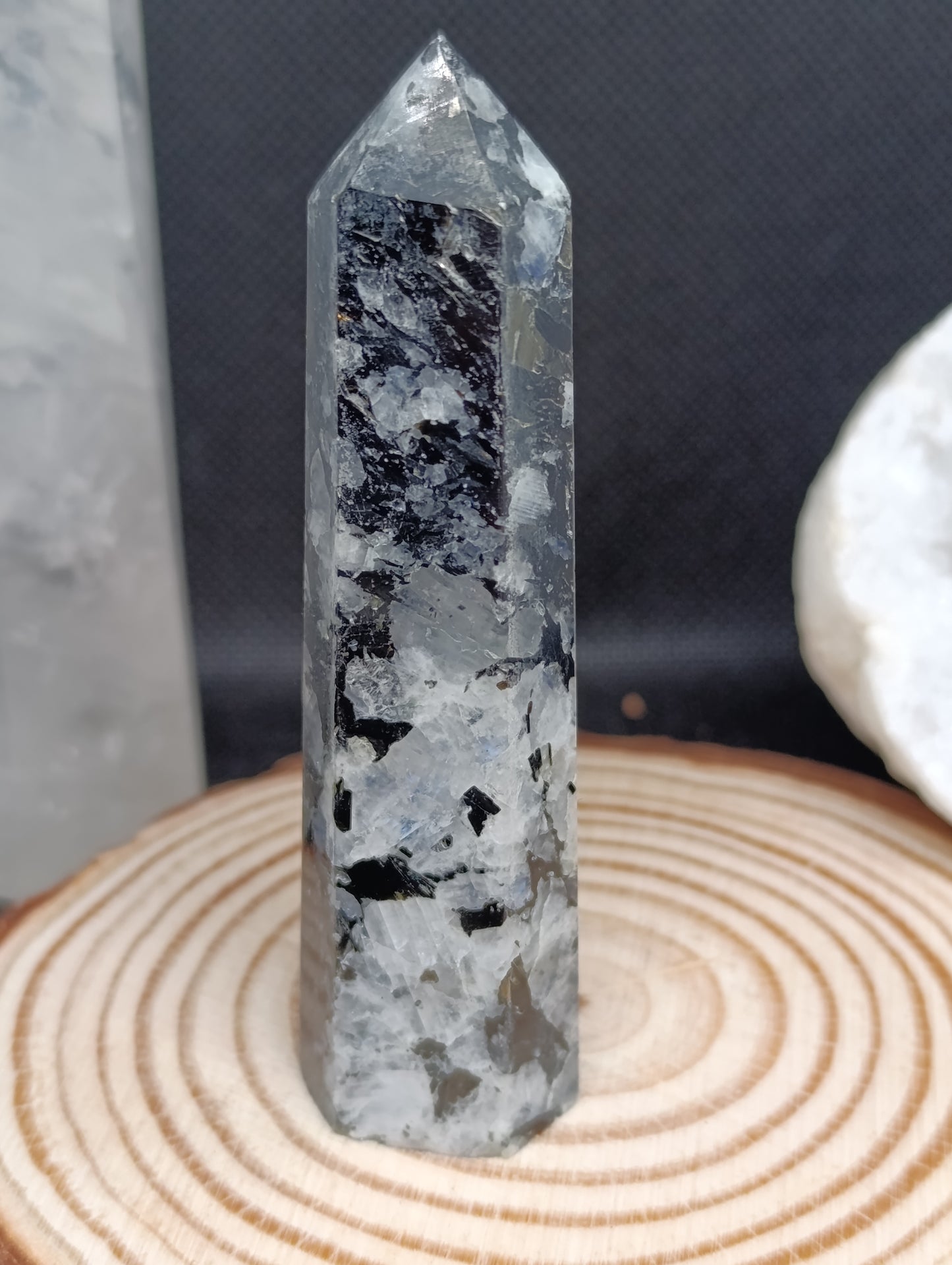 Pointe Péristérite (Labradorite blanche)