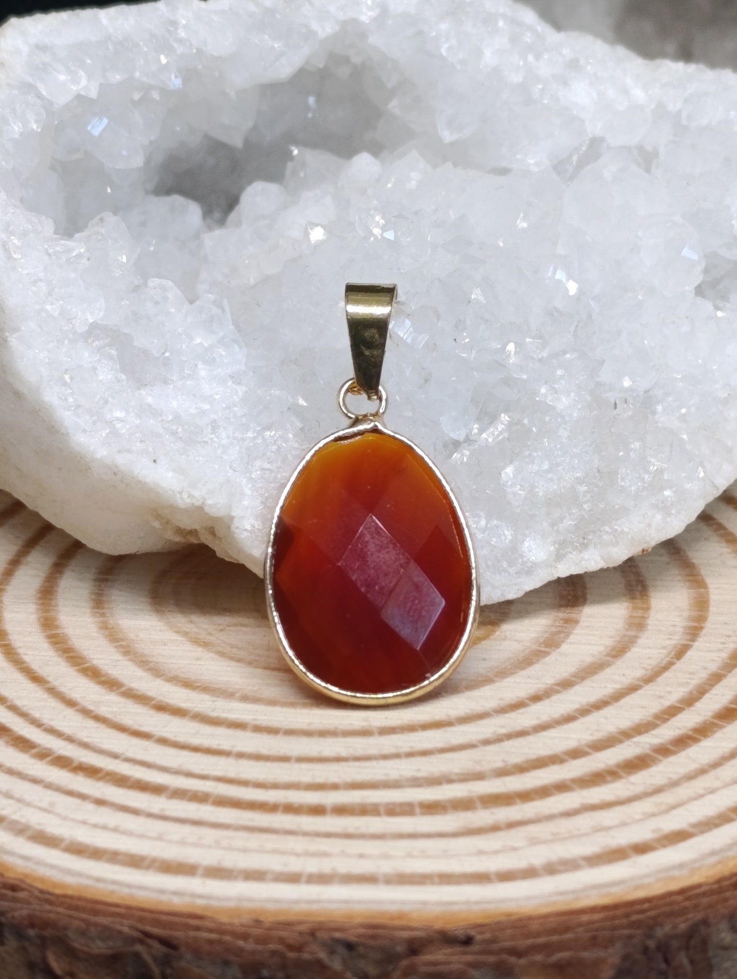 Pendentif serti pierre naturelle