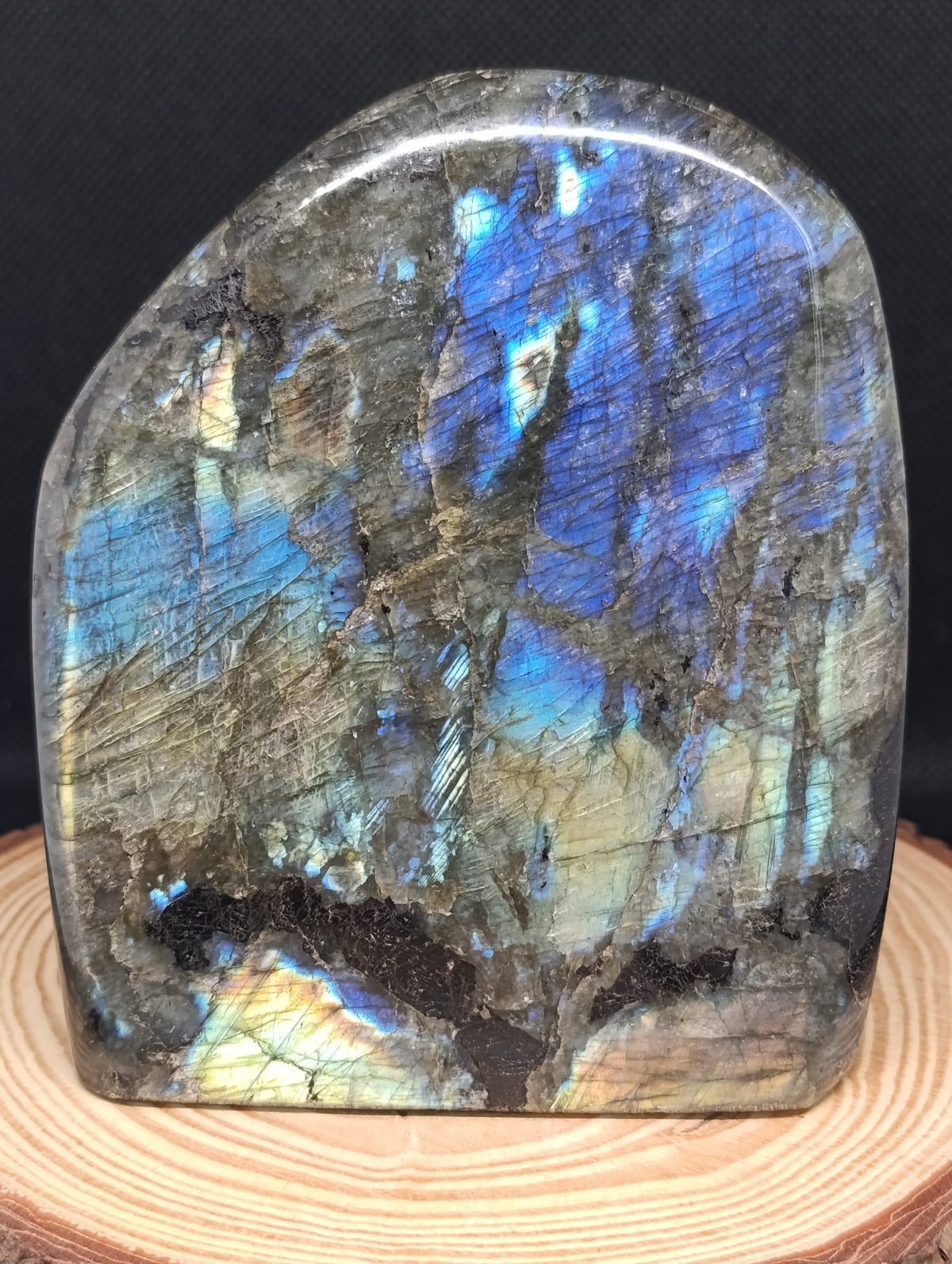 Forme libre Labradorite #2 - 1280gr