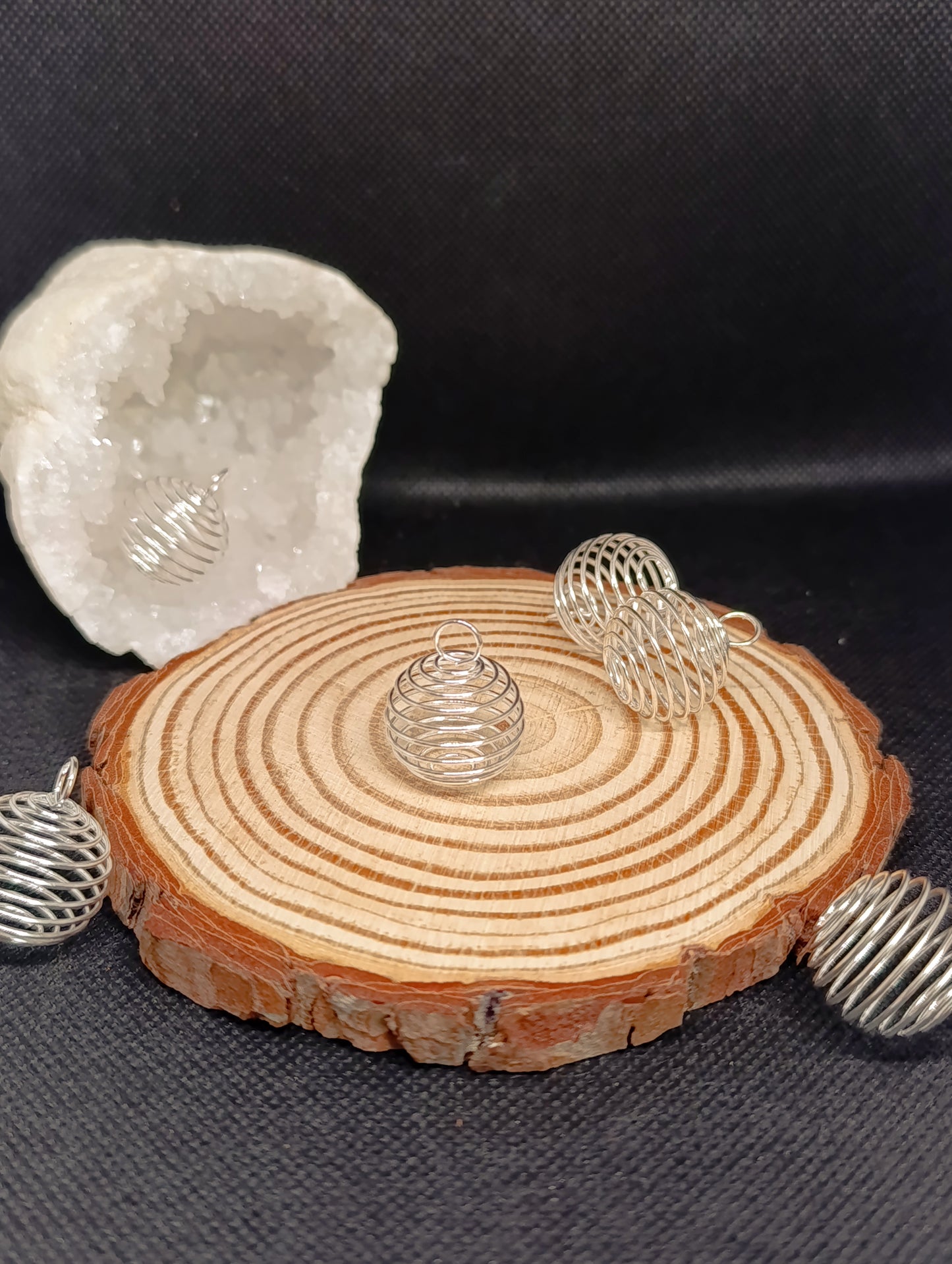 pendentif cage spirale