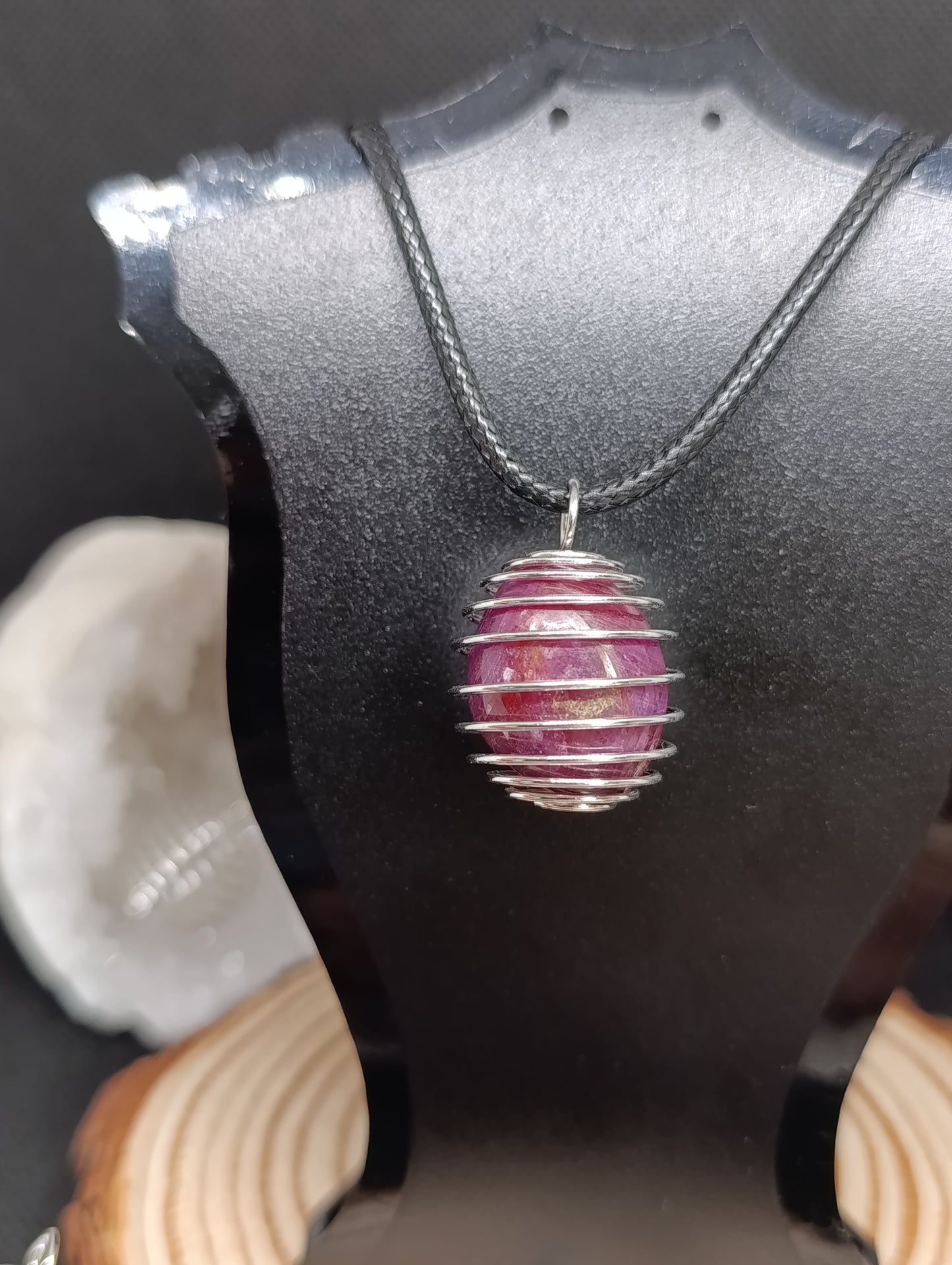 pendentif cage spirale