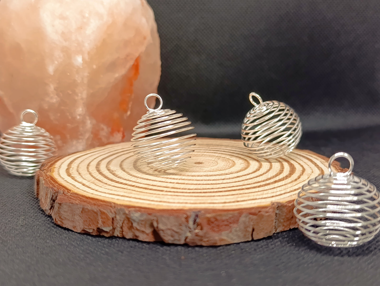 pendentif cage spirale