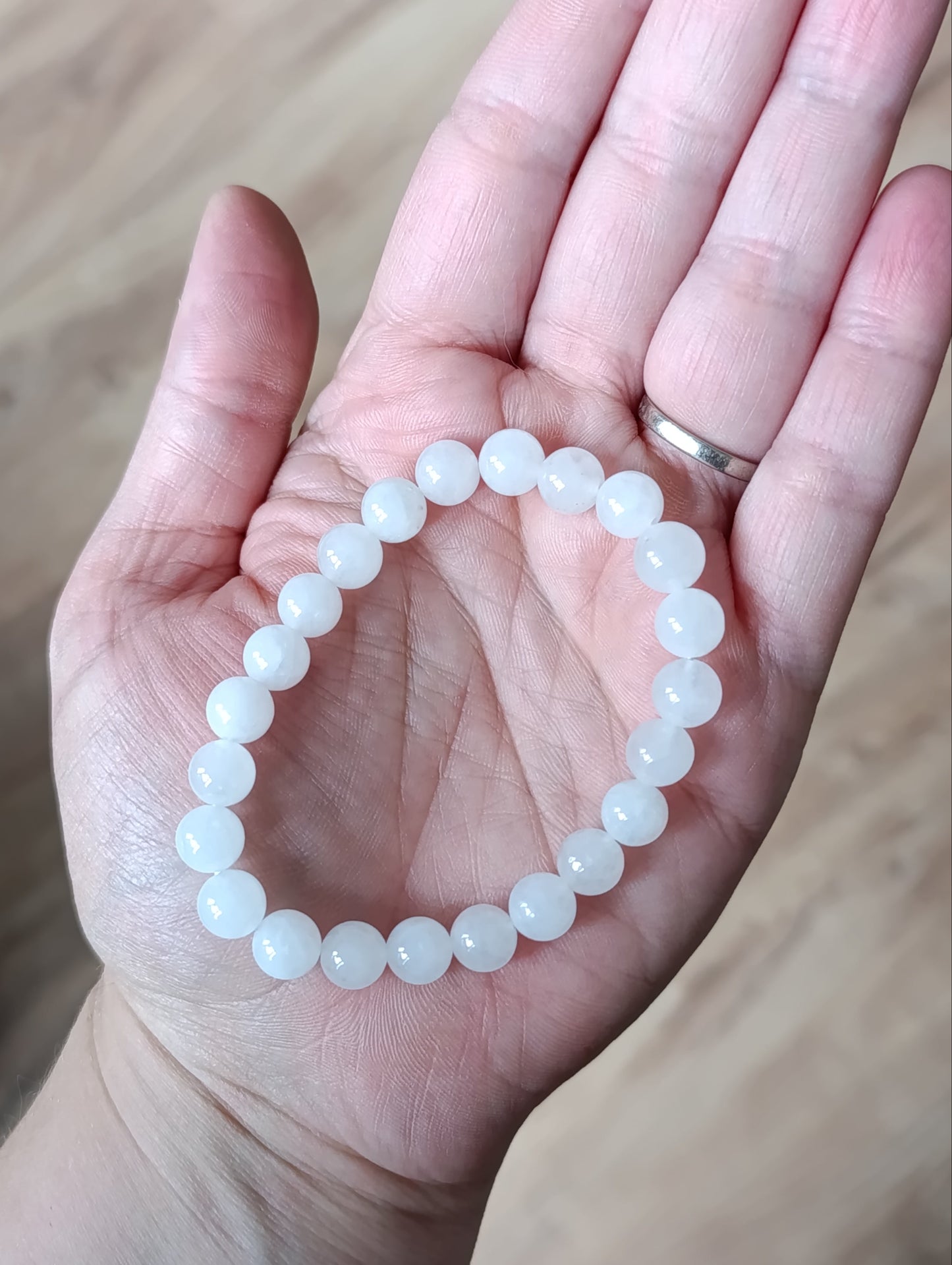 Bracelet boule Jade blanc 8mm