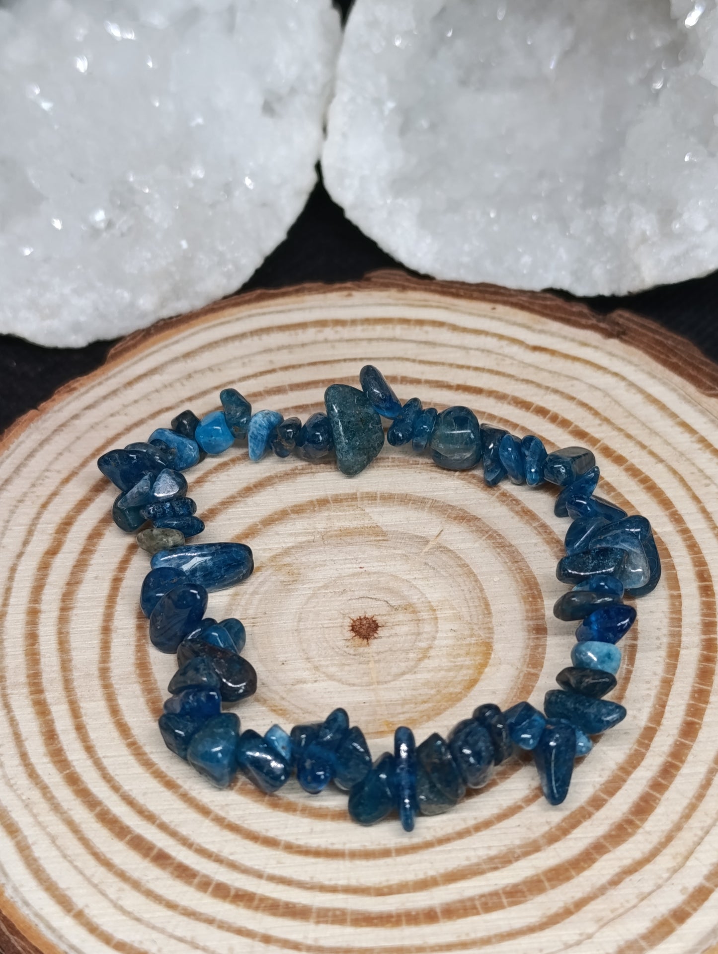 Bracelet baroque Apatite bleue