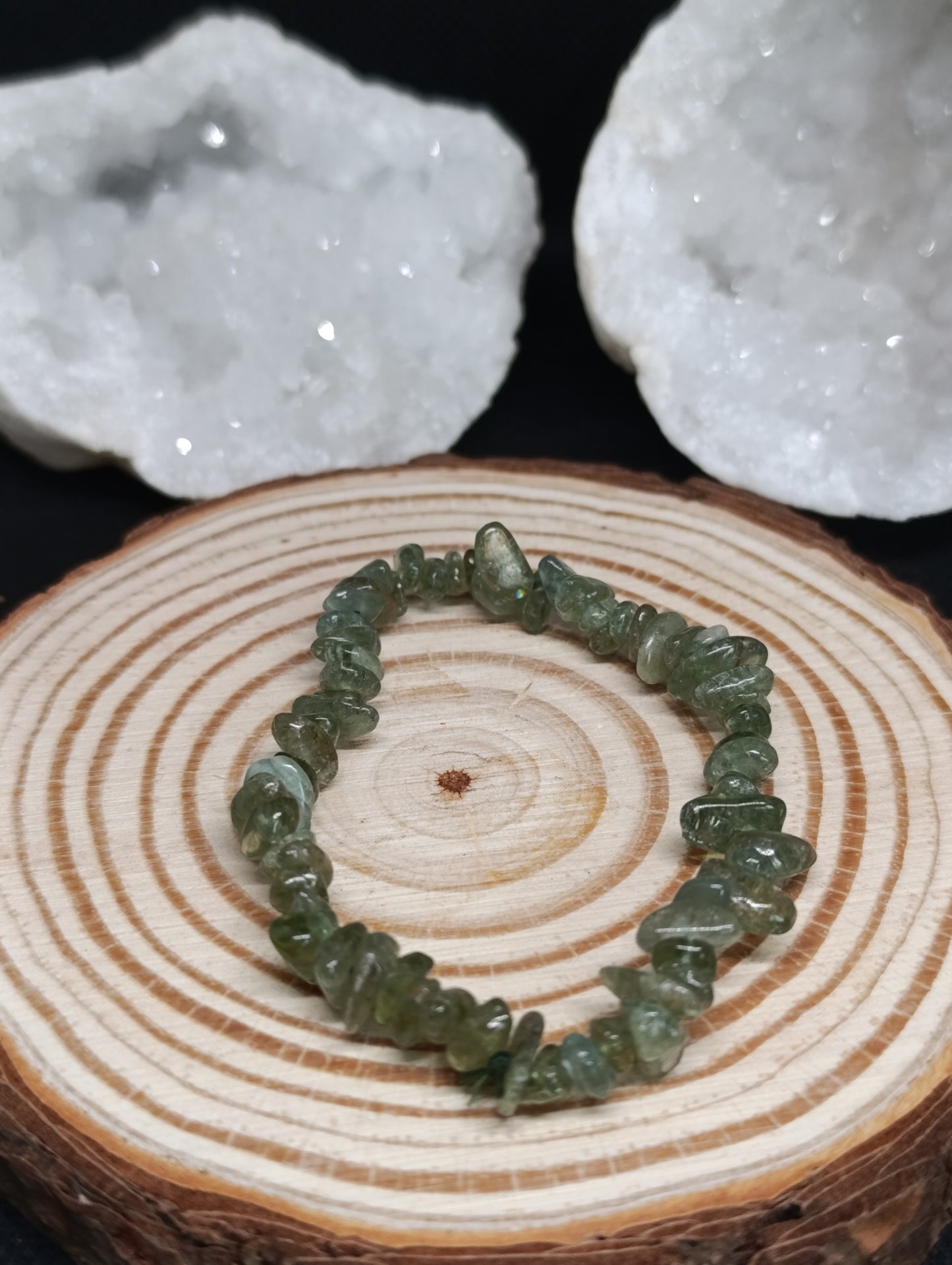 Bracelet baroque Apatite verte