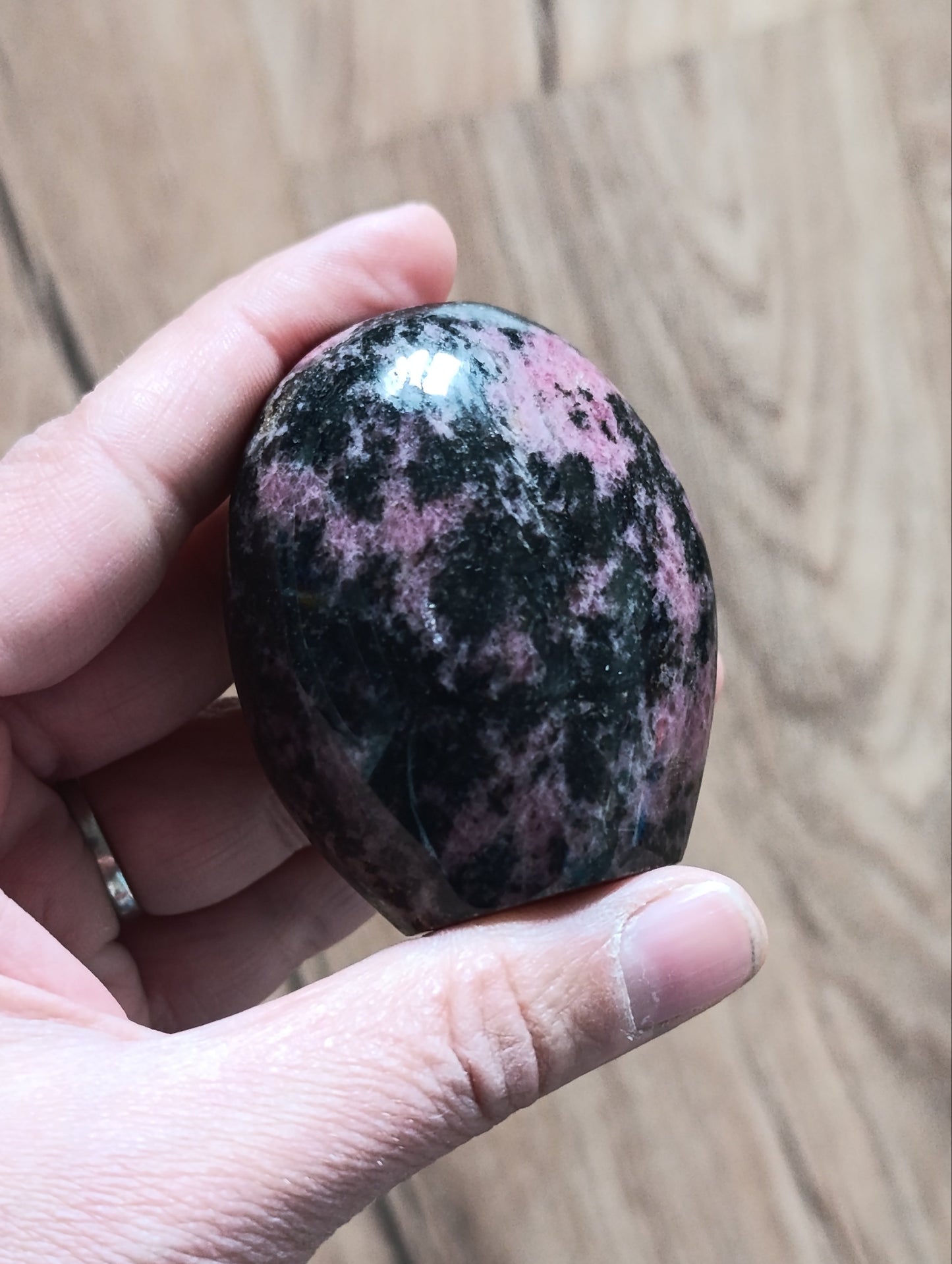 Forme libre Rhodonite - 196gr