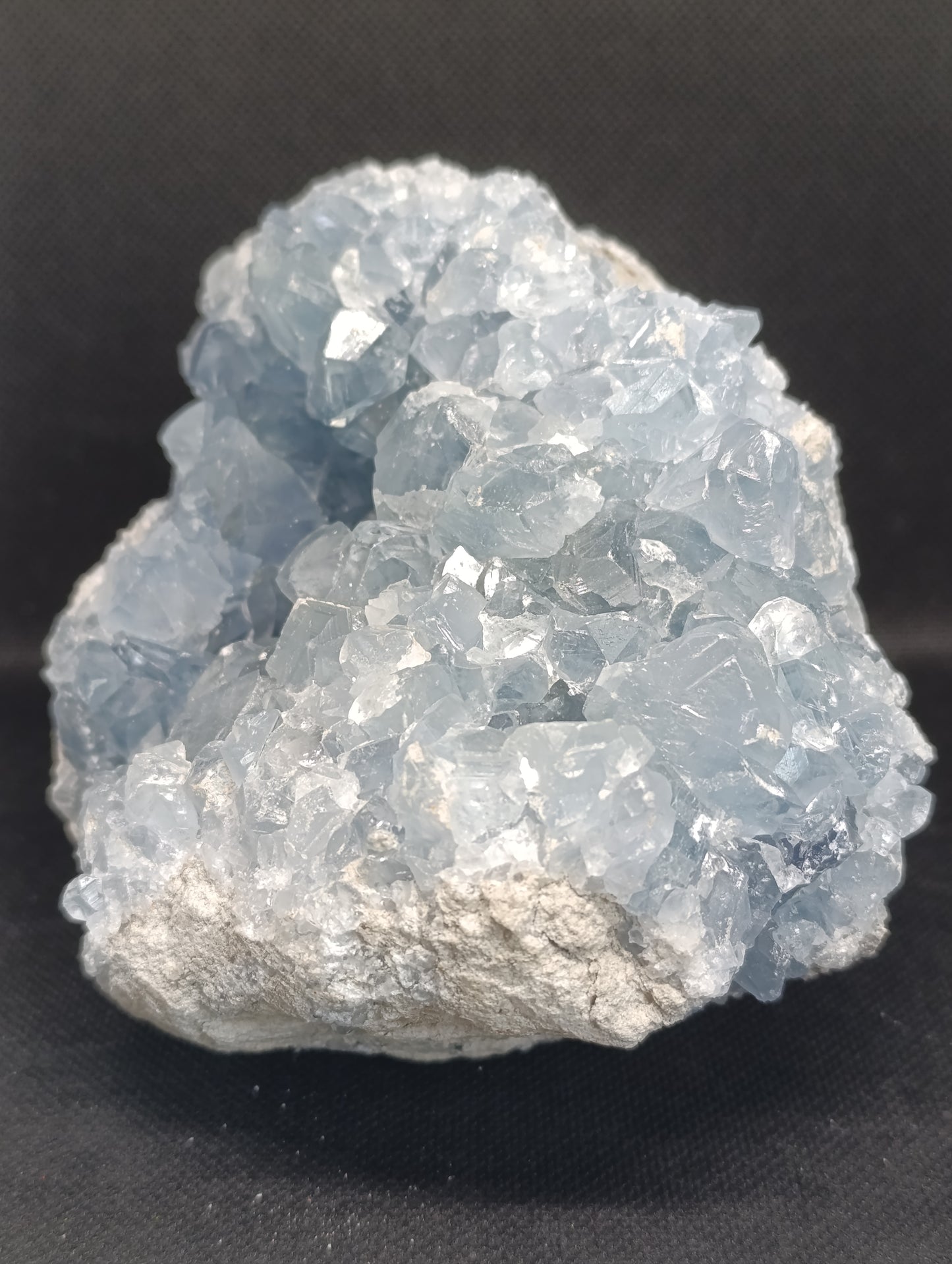Géode de Céléstine - 1,80kg -  Qualité AA