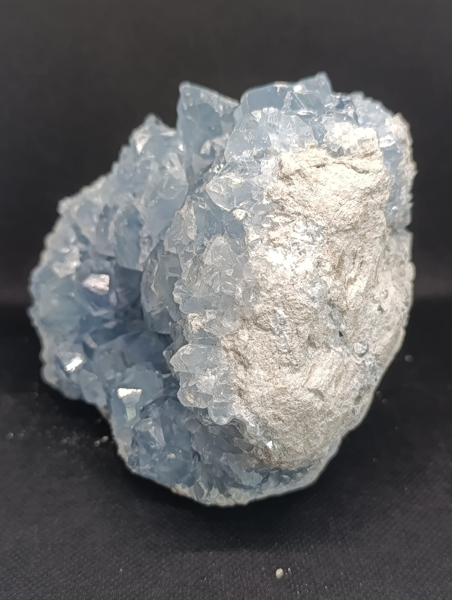 Géode de Céléstine - 1,80kg -  Qualité AA