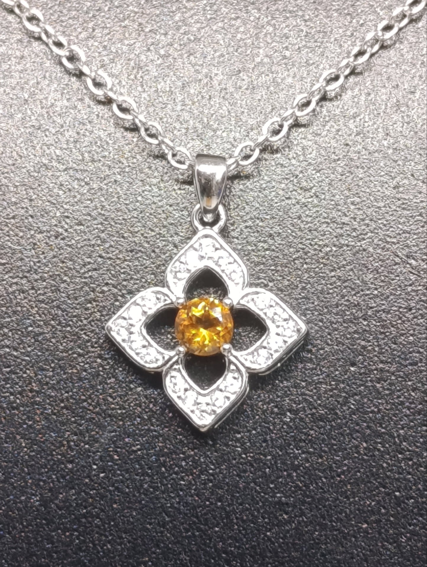 Pendentif Eugénia - Argent 925 rhodié & pierre qualité AAA