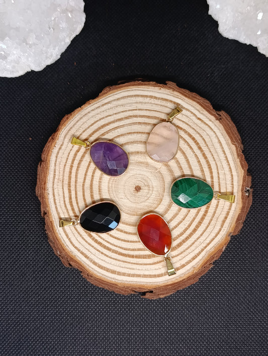 Pendentif serti pierre naturelle