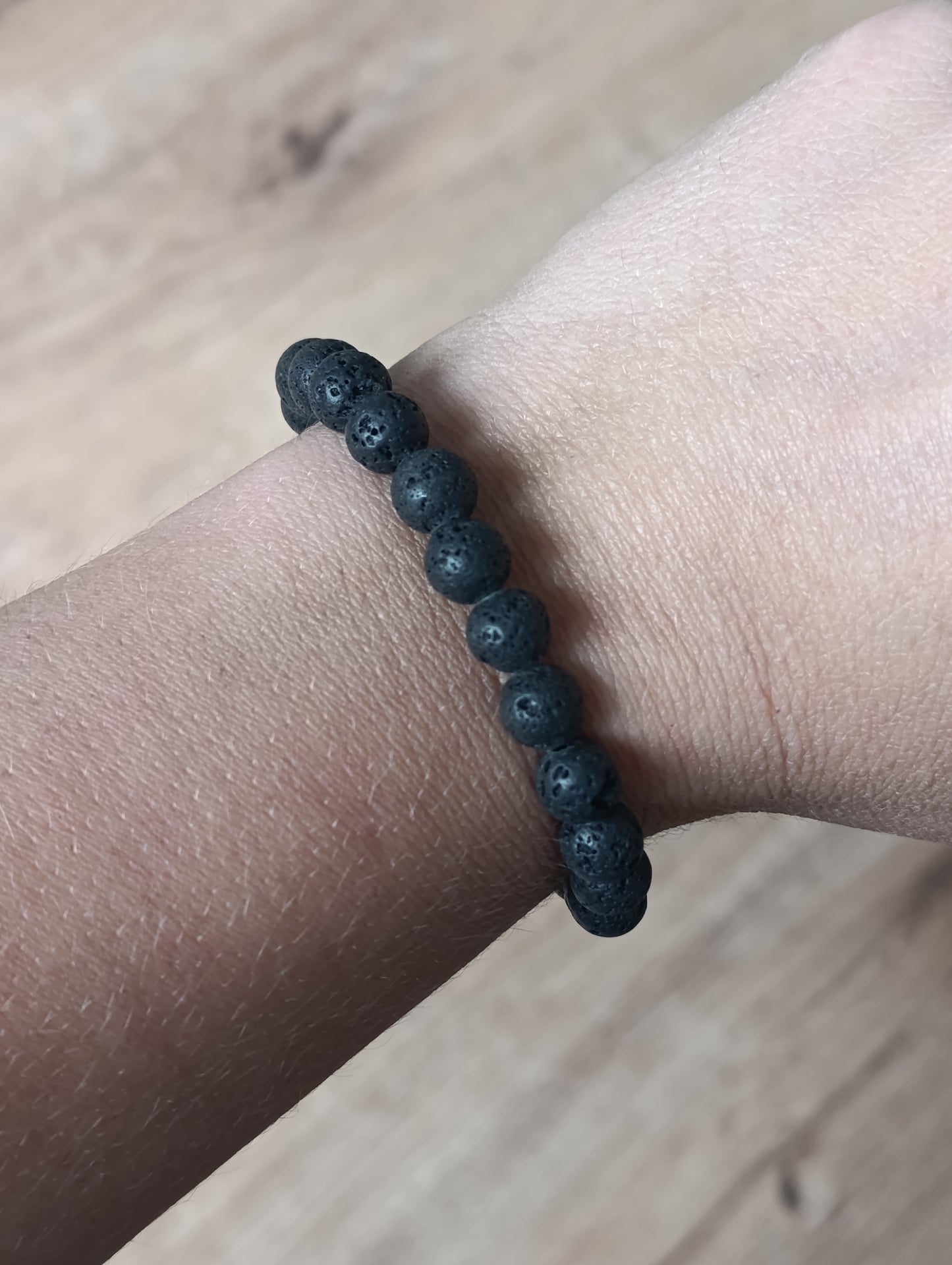 Bracelet boule Pierre de Lave 8mm