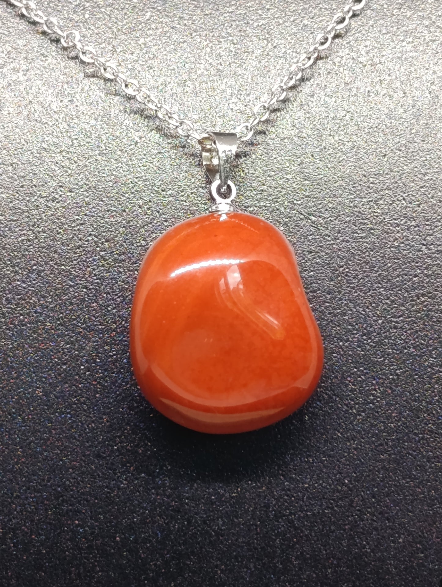 Pendentif pierre roulée Jaspe rouge